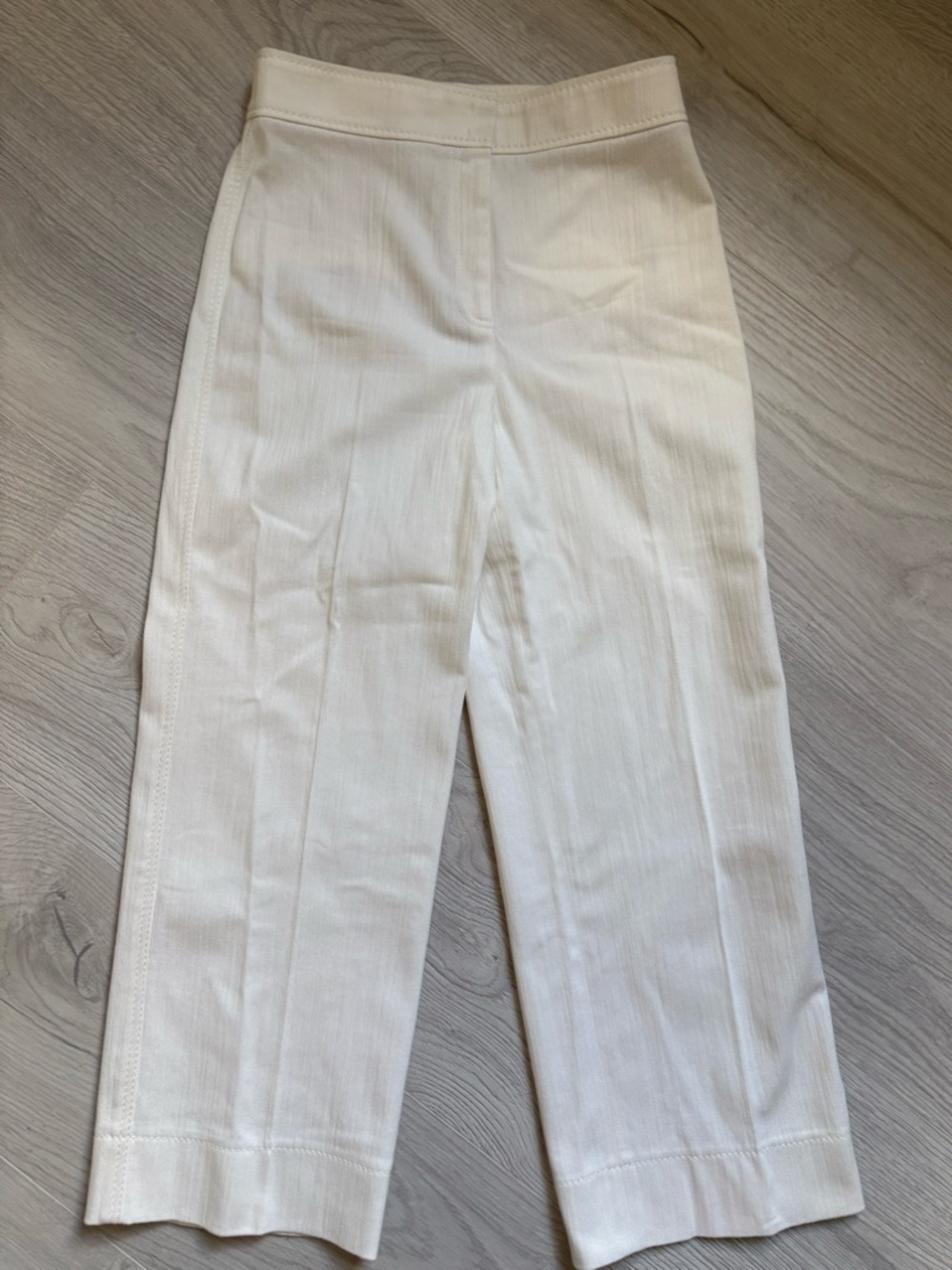 Akris Punto Cream Cropped Wide-Leg Jean